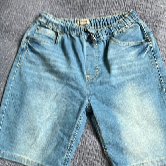 Men's Blue Denim Shorts - Picture 1 of 5